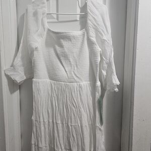 Chic  Smocked White Dress Nwt Size Pxl